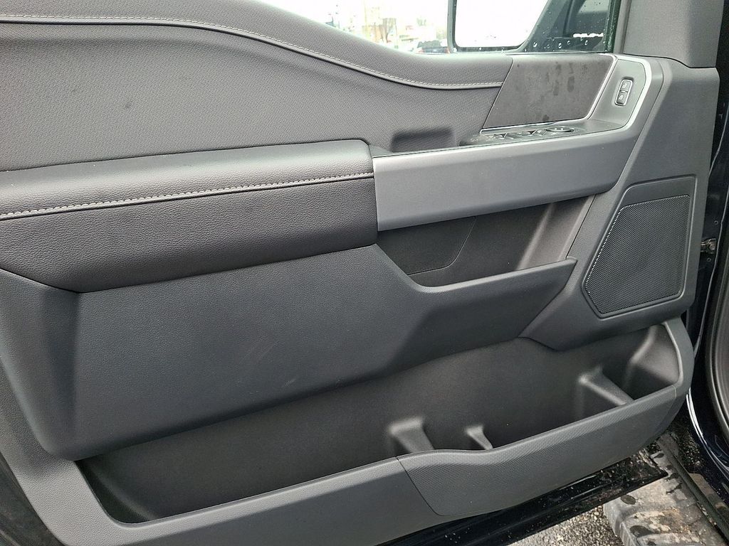 FORD F-150 XLT - 9