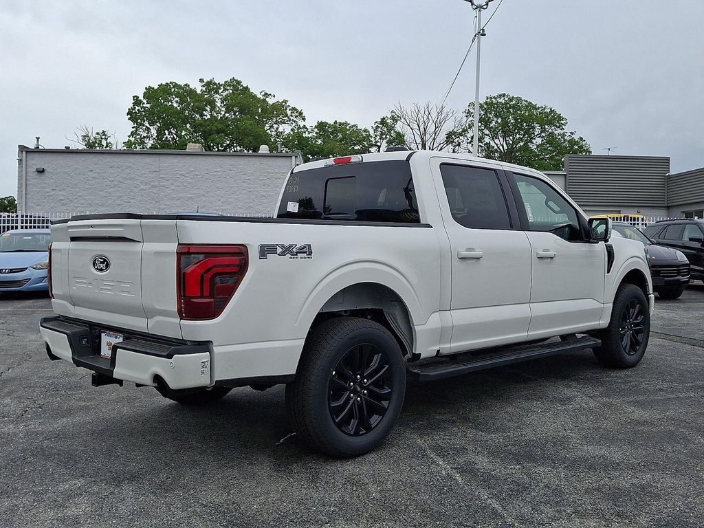 2026 FORD F-150 LARIAT thumbnail 4