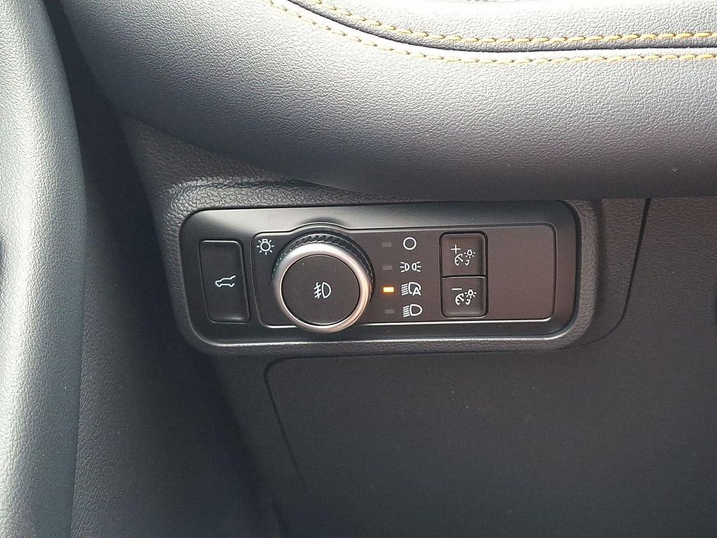 صورة مصغرة 14 لـ 2026 FORD EXPLORER TREMOR