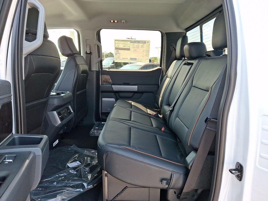 صورة مصغرة 6 لـ 2026 FORD F-250 LARIAT