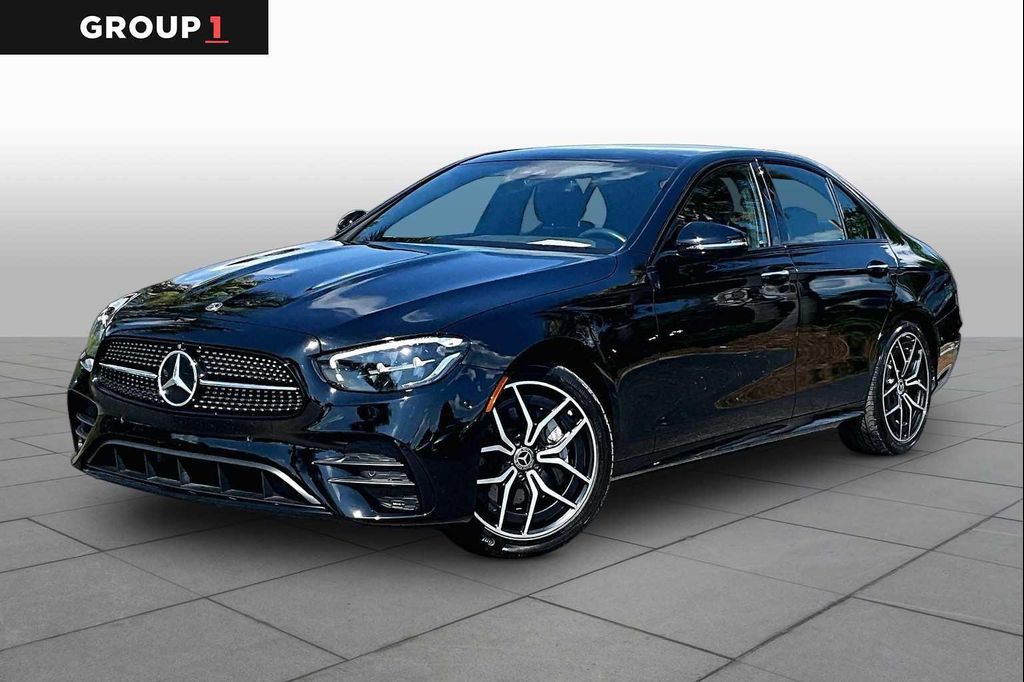 2022 Mercedes-BENZ E-CLASS — фото 1