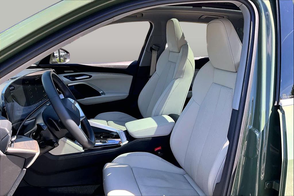 2025 AUDI Q5 PRESTIGE TFSI QUATTRO S TRONIC 照片 8