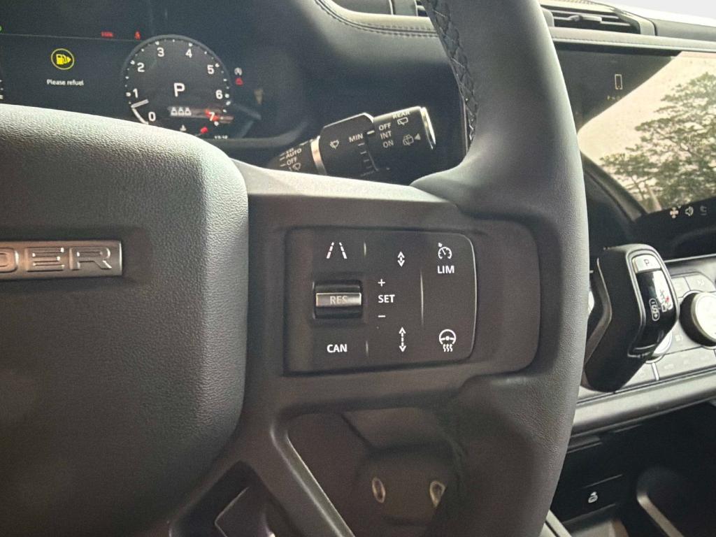 2026 LAND Rover DEFENDER P400 X-DYNAMIC SE — миниатюра 27