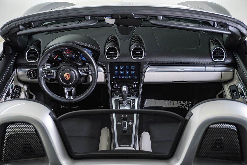 صورة مصغرة 20 لـ 2024 Porsche 718 BOXSTER BASE