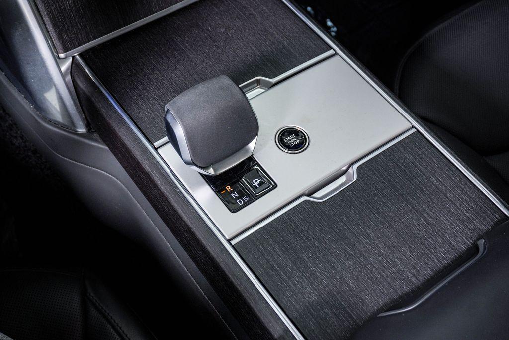 2025 LAND Rover RANGE ROVER SE thumbnail 26
