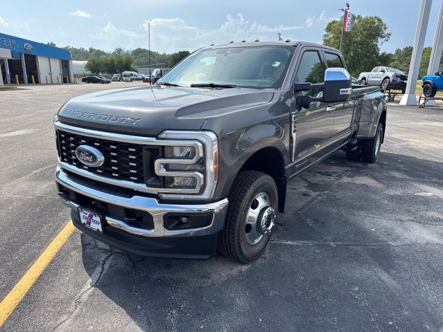 New 2026 Ford F-350 Lariat