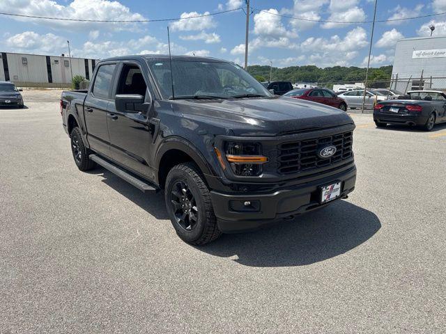 صورة 7 لـ 2026 FORD F-150 STX