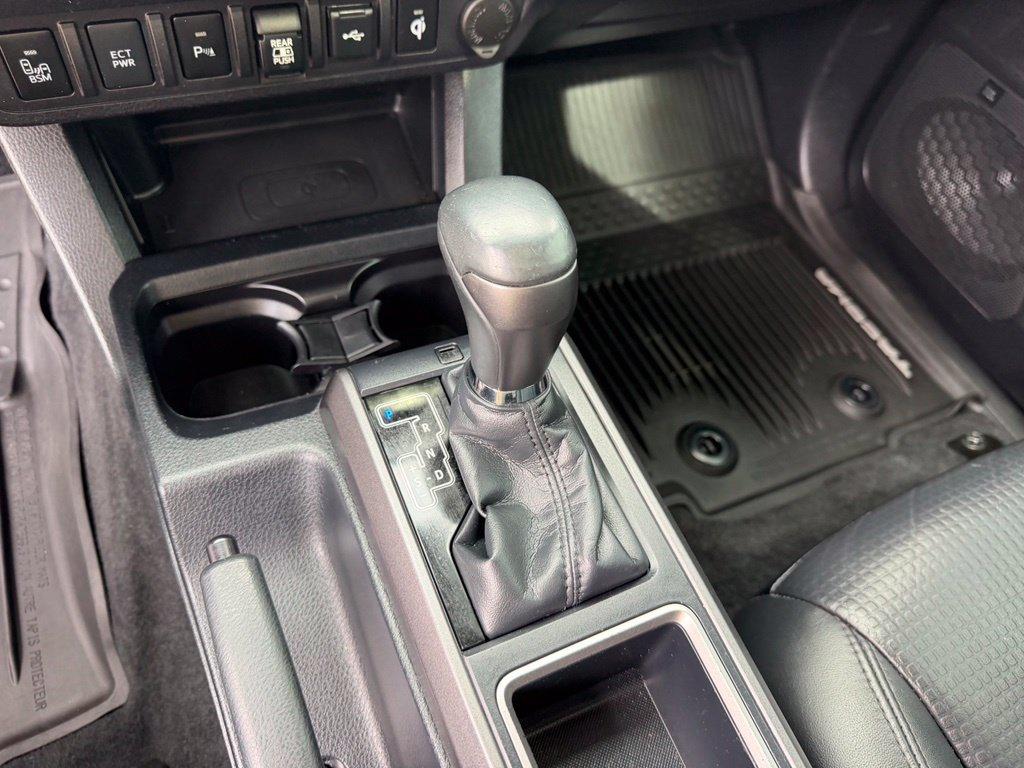 2020 Toyota TACOMA TRD OFF ROAD — миниатюра 24