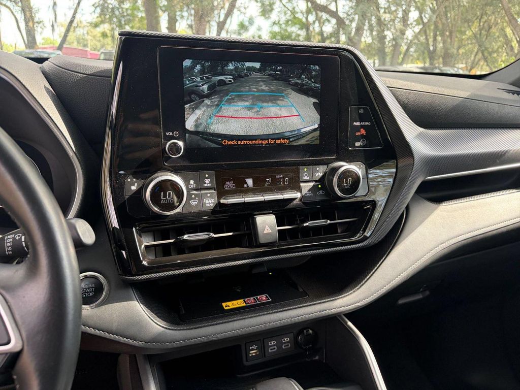 2025 Toyota HIGHLANDER XSE — миниатюра 16