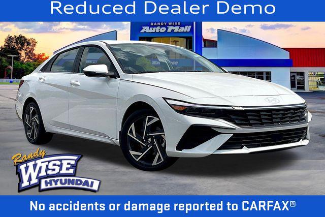 New 2025 Hyundai ELANTRA HEV Limited