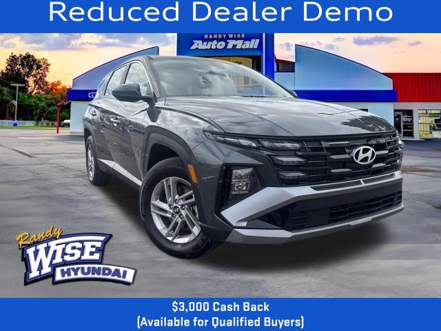 New 2026 Hyundai TUCSON SE