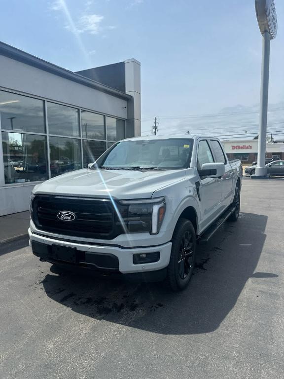 FORD F-150 LARIAT - 3