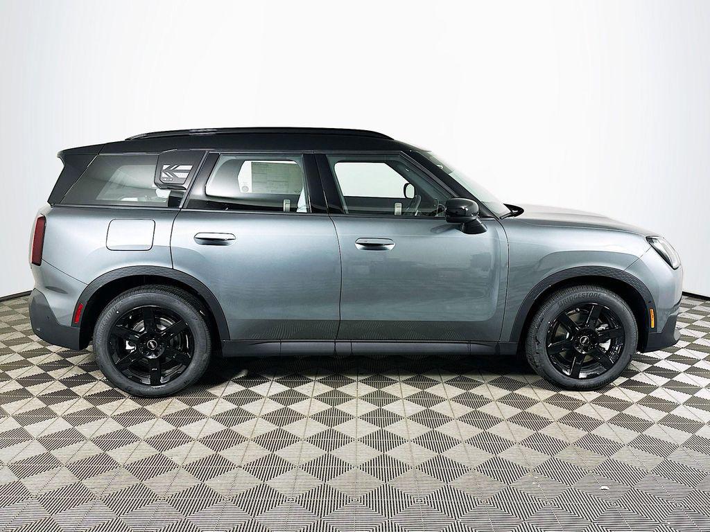 2027 MINI COUNTRYMAN COOPER S ALL4 照片 4