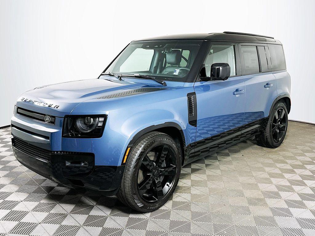 New 2026 Land Rover Defender P400 X-Dynamic SE