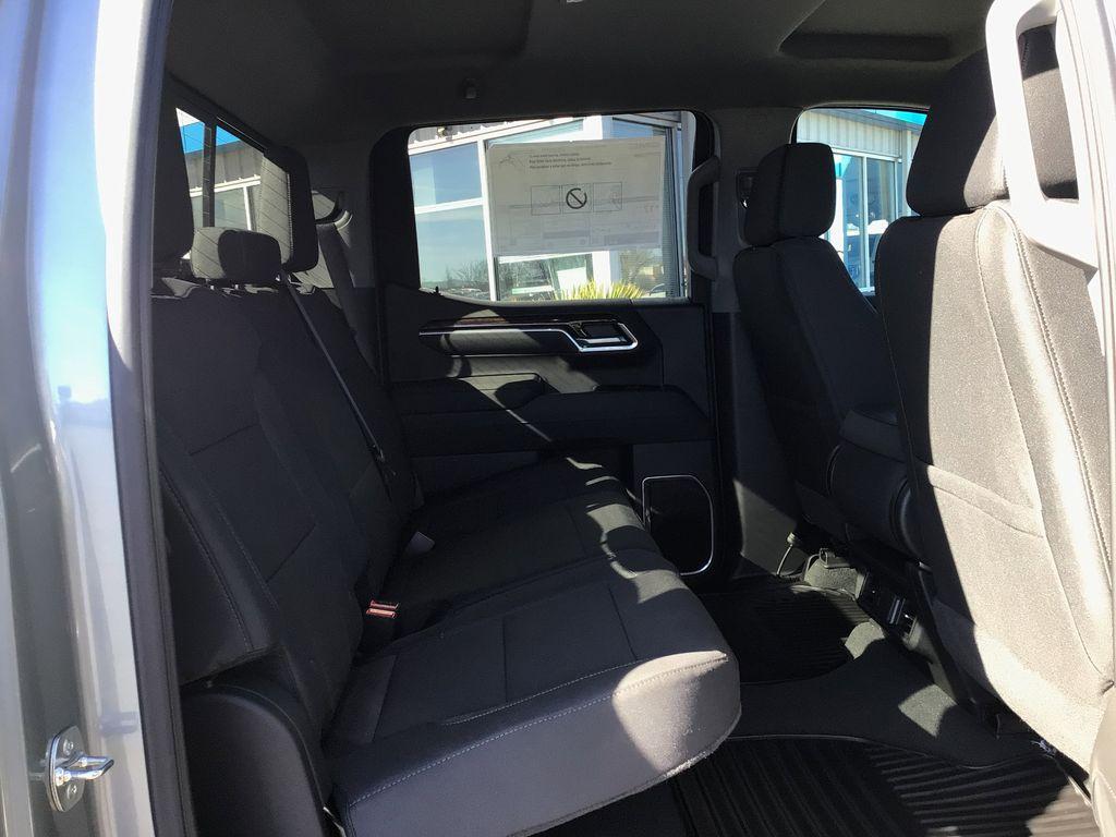 New 2026 GMC Sierra 1500 SLE