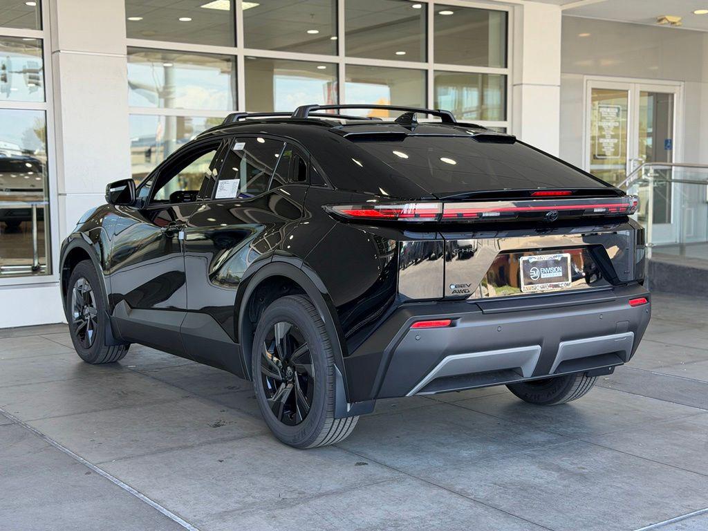 صورة 9 لـ 2026 Toyota C-HR SE