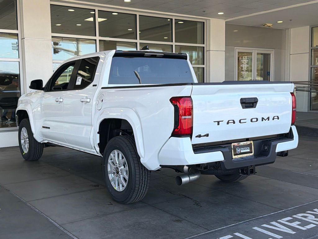 صورة 9 لـ 2026 Toyota TACOMA SR5