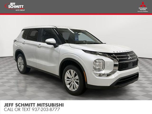 New 2026 Mitsubishi Outlander ES