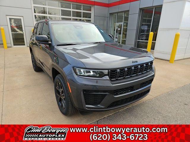New 2026 Jeep Grand Cherokee Altitude