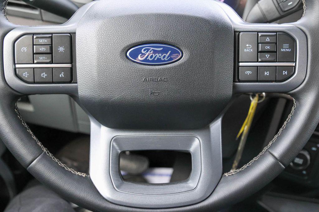 FORD F-150 XLT - 9