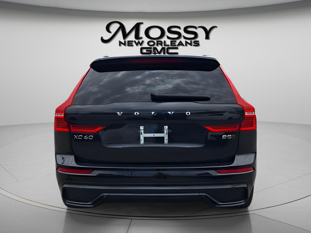 2025 Volvo XC60 B5 PLUS photo 6