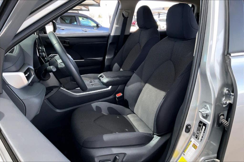 TOYOTA HIGHLANDER - 8