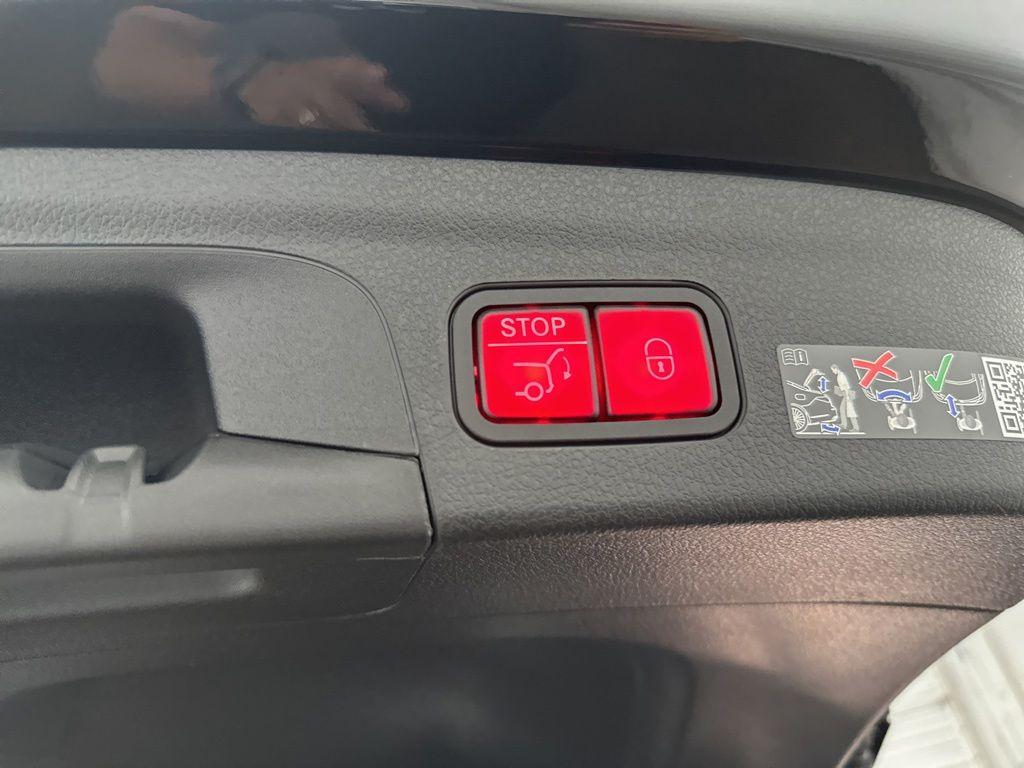2026 Mercedes-BENZ GLE 缩略图 29