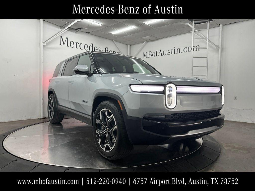 New 2025 Rivian R1S Adventure