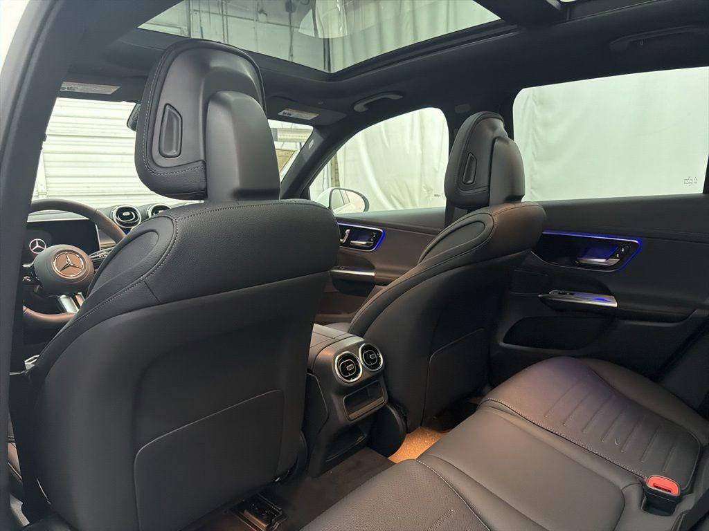 صورة مصغرة 18 لـ 2026 Mercedes-BENZ GLC