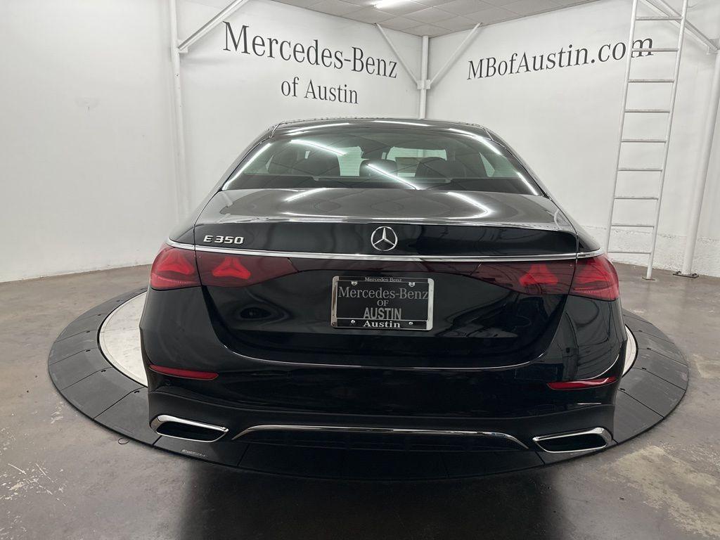 MERCEDES-BENZ E-CLASS - 6