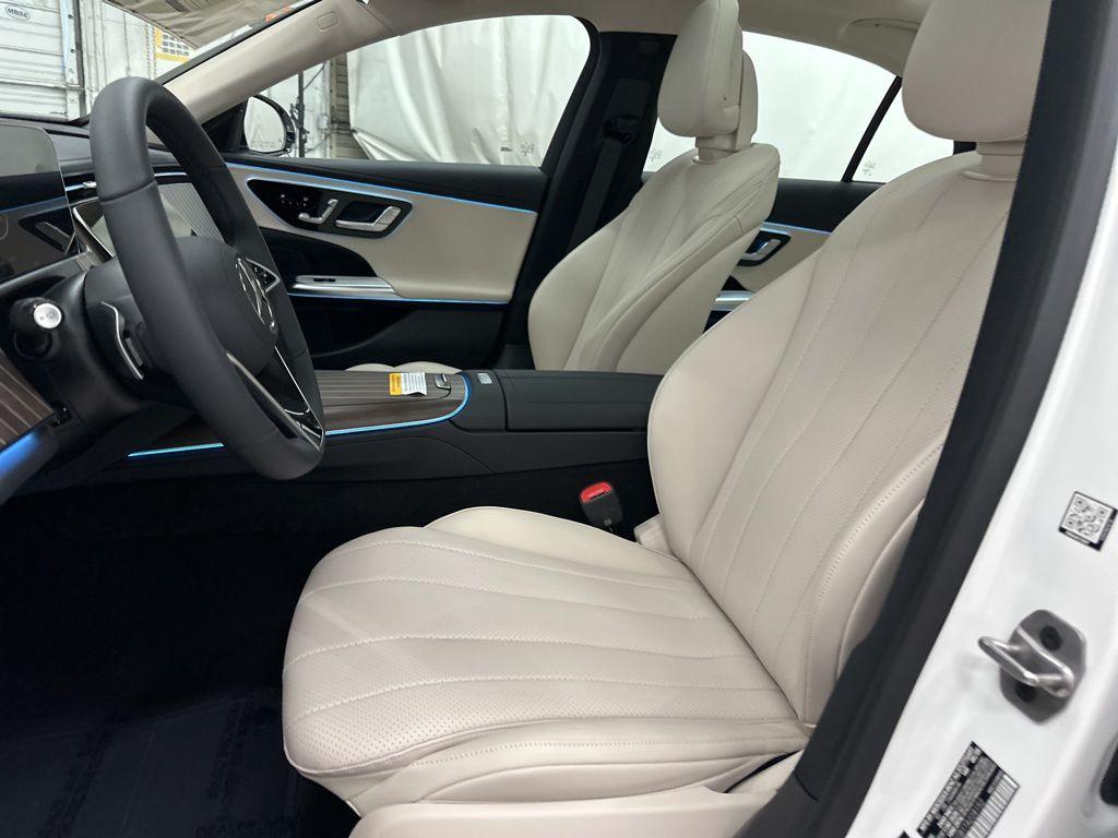 صورة مصغرة 18 لـ 2026 Mercedes-BENZ E-CLASS