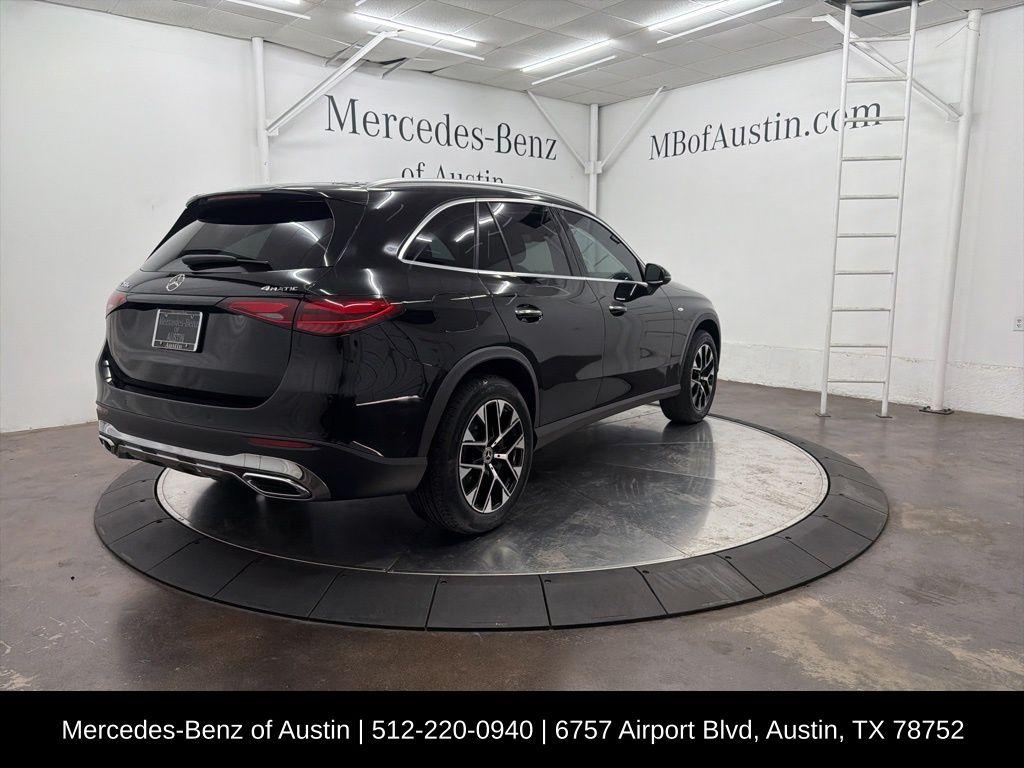 MERCEDES-BENZ GLC - 8