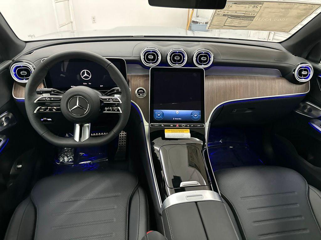 2026 Mercedes-BENZ GLC — миниатюра 22