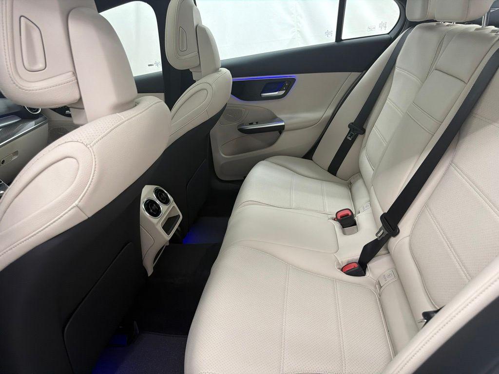 صورة مصغرة 17 لـ 2026 Mercedes-BENZ C-CLASS