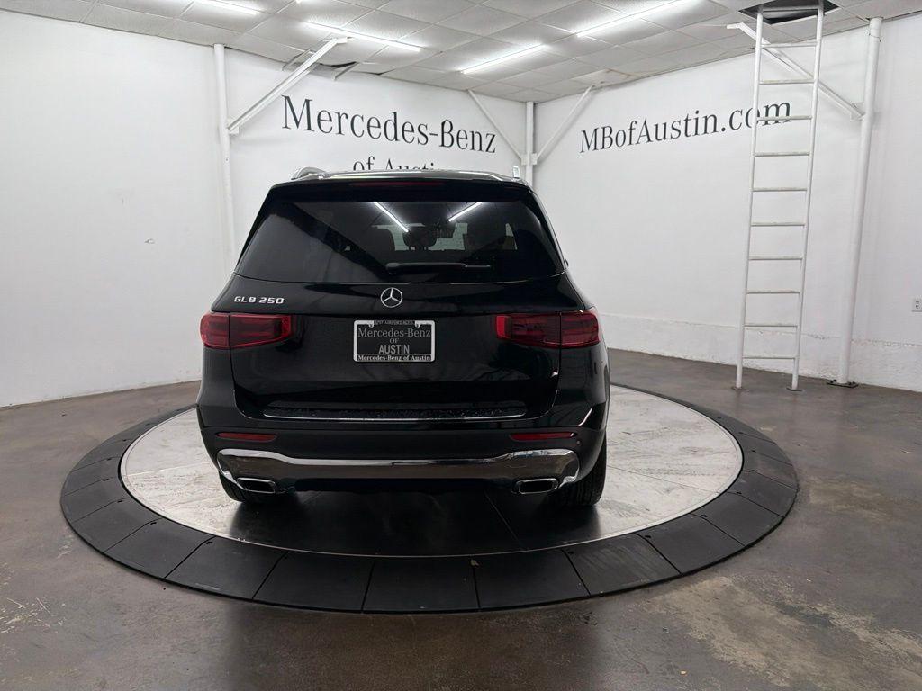 2026 Mercedes-BENZ GLB 照片 6
