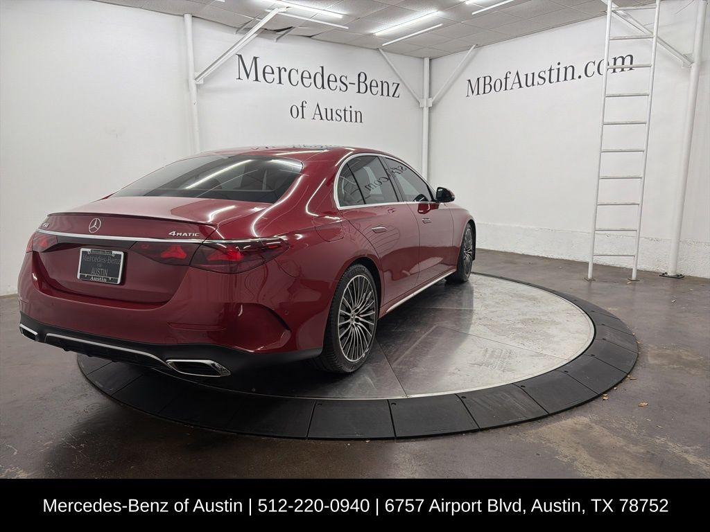 MERCEDES-BENZ E-CLASS - 8