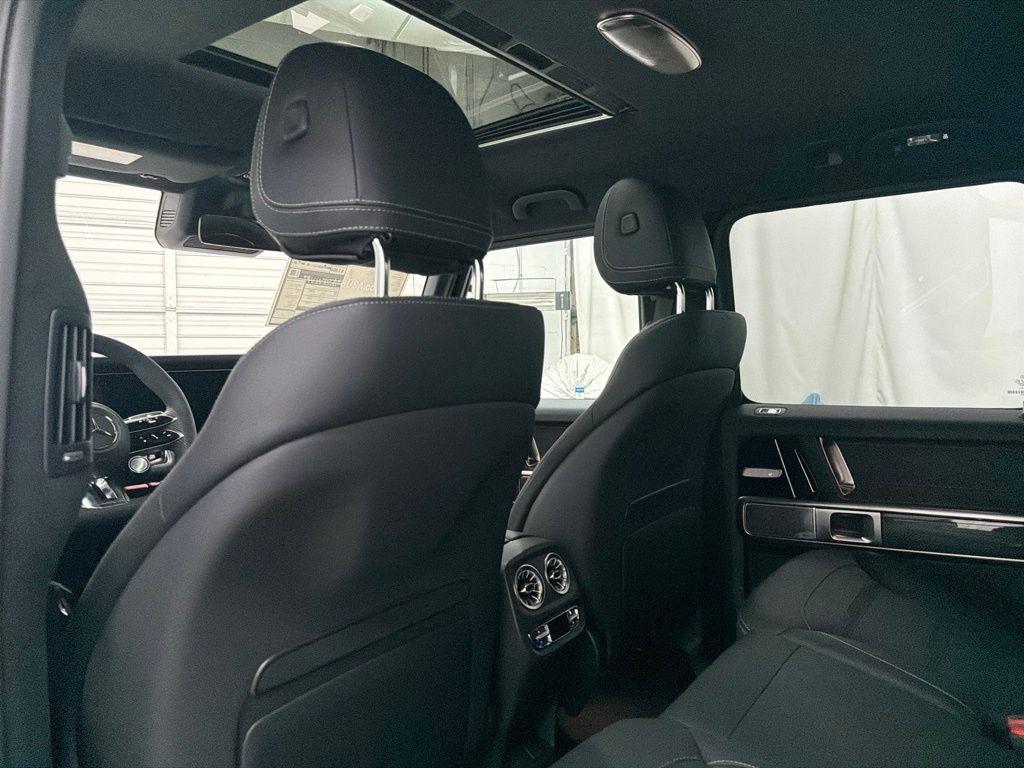 صورة مصغرة 17 لـ 2027 Mercedes-BENZ AMG G 63 4MATIC