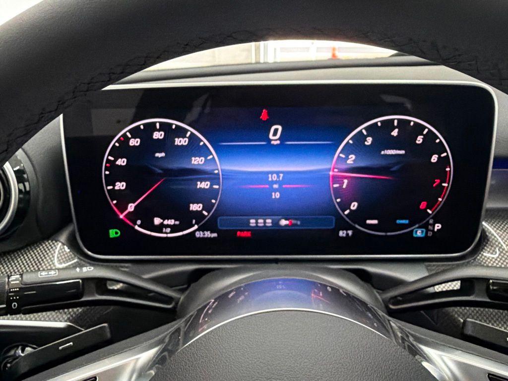 2026 Mercedes-BENZ C-CLASS — миниатюра 32