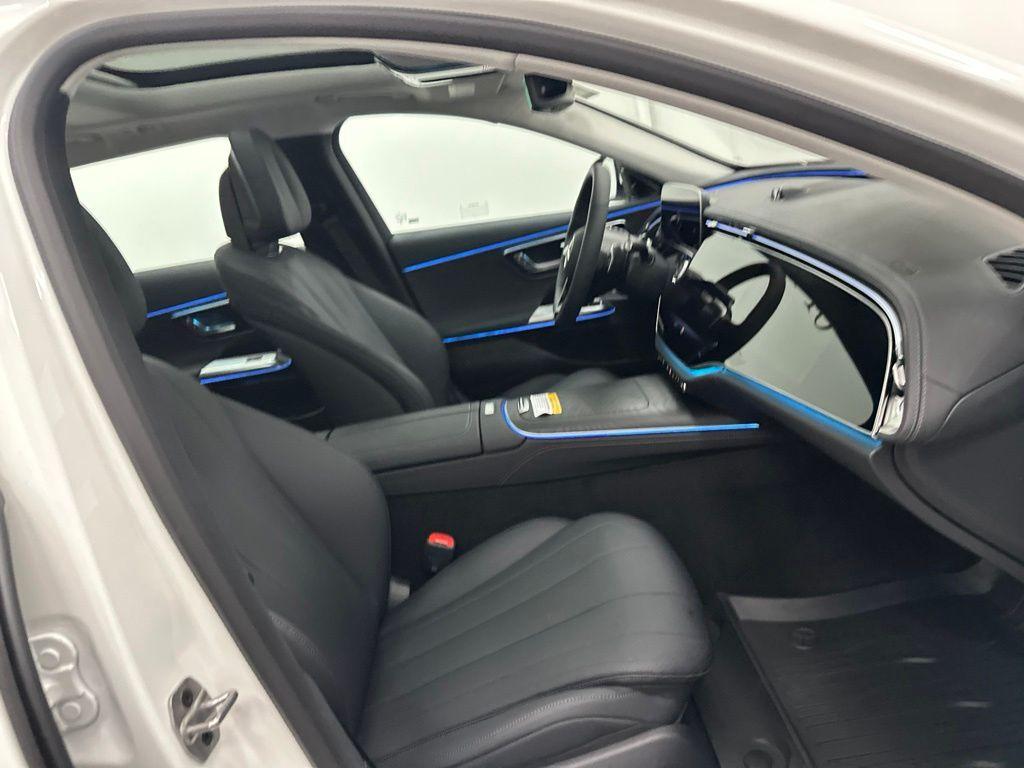 صورة مصغرة 27 لـ 2026 Mercedes-BENZ E-CLASS