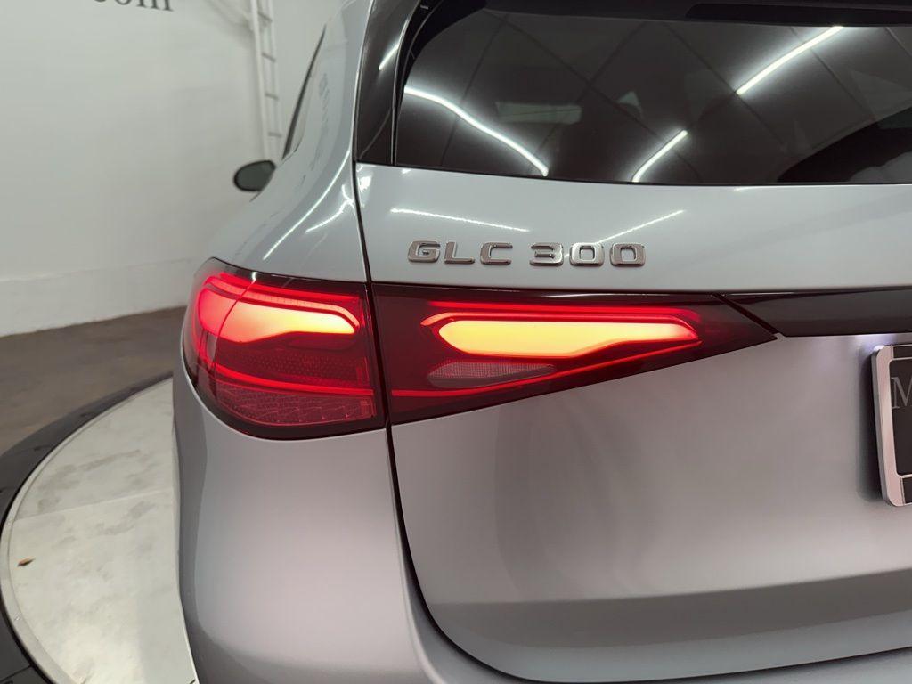 2026 Mercedes-BENZ GLC 缩略图 29