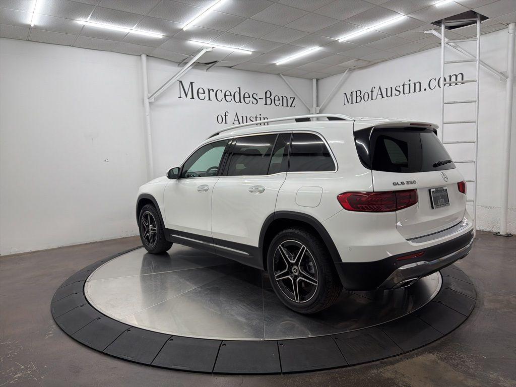 2026 Mercedes-BENZ GLB 照片 5