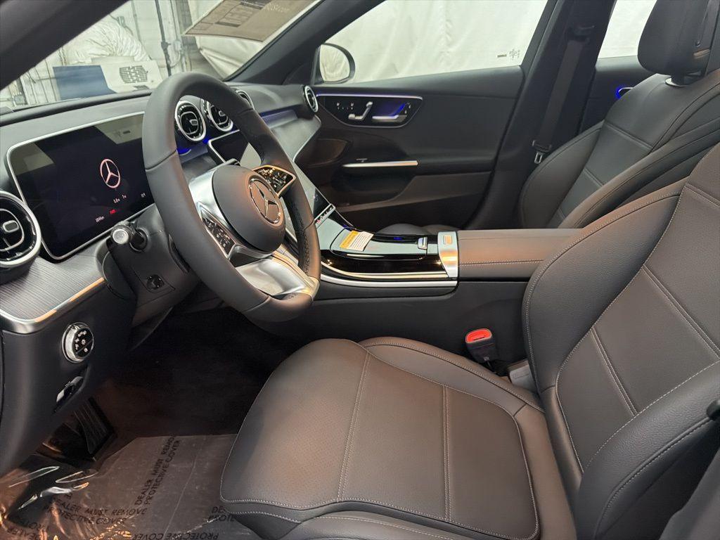 2026 Mercedes-BENZ C-CLASS — миниатюра 14