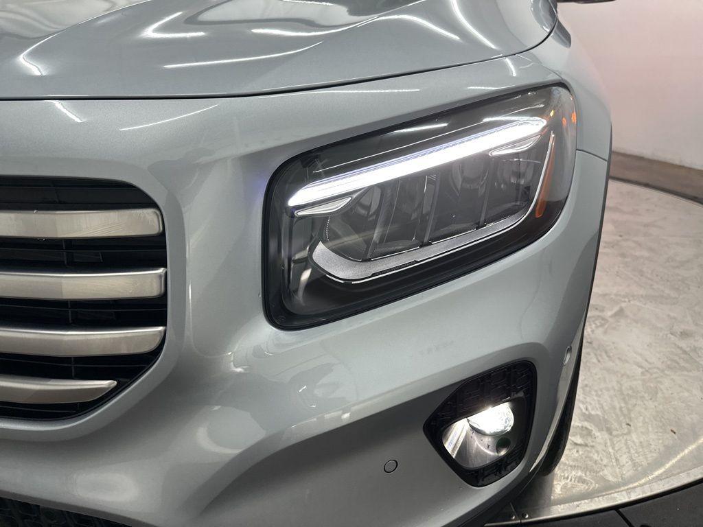 2026 Mercedes-BENZ GLB 缩略图 31