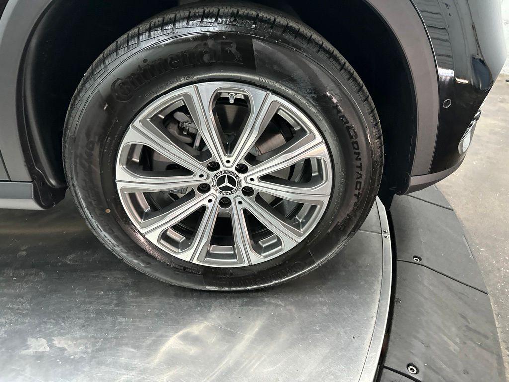 2026 Mercedes-BENZ GLC 照片 9