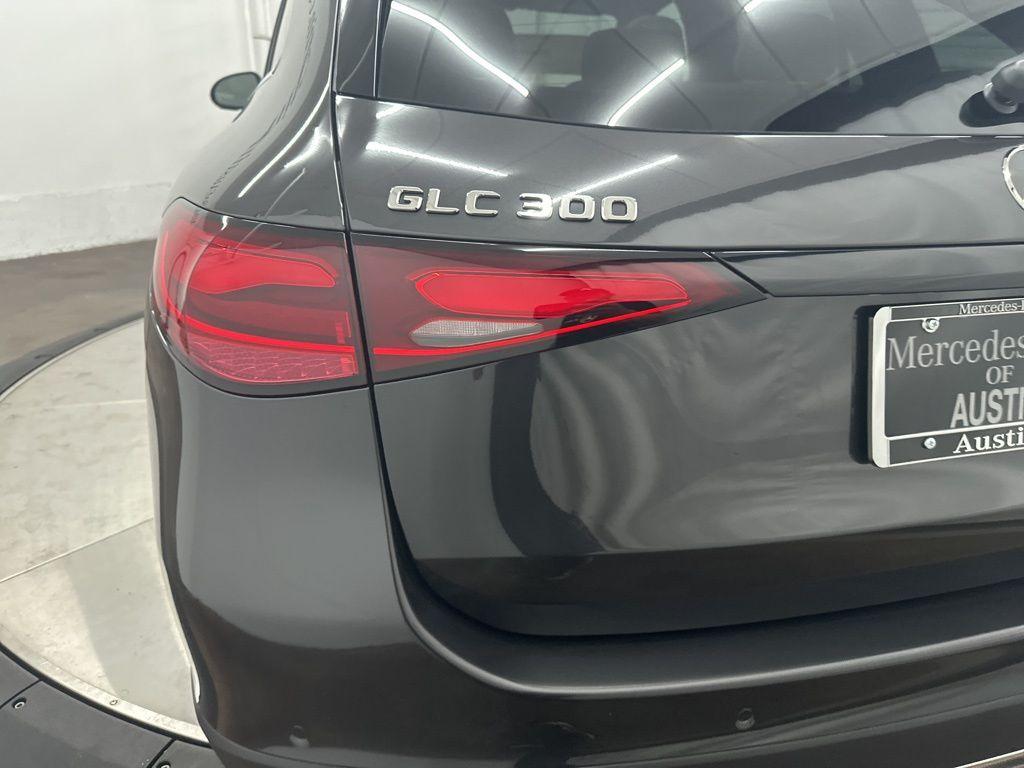 2026 Mercedes-BENZ GLC 缩略图 29