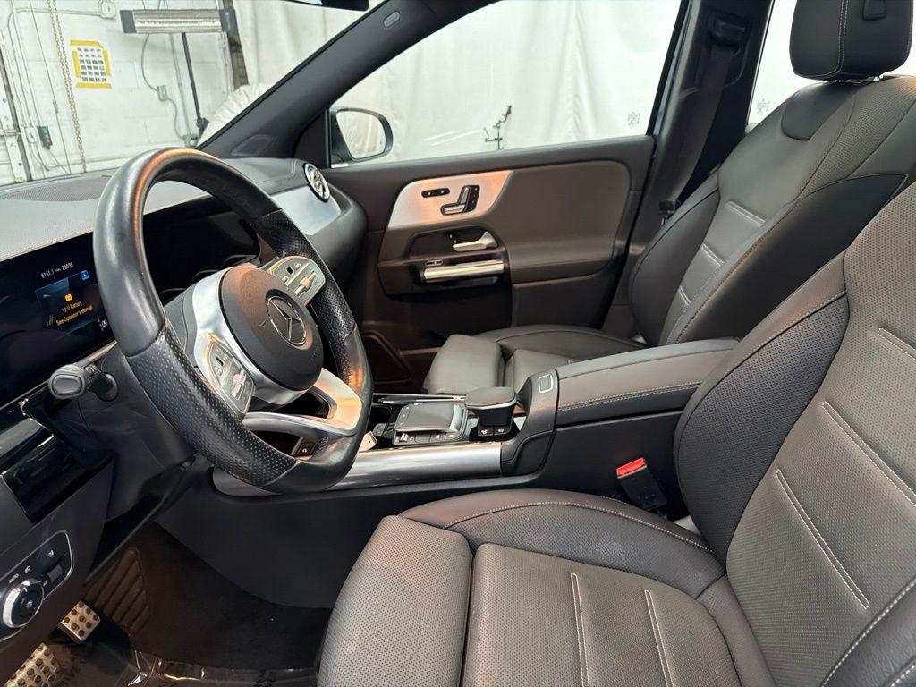 2021 Mercedes-BENZ AMG GLA 35 BASE — фото 15