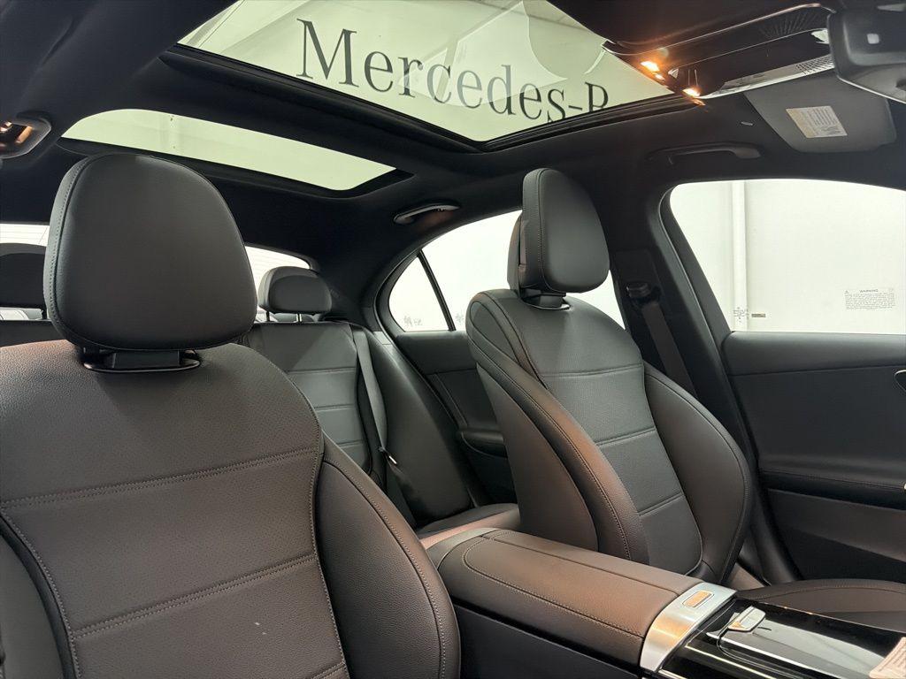 2026 Mercedes-BENZ C-CLASS 缩略图 29
