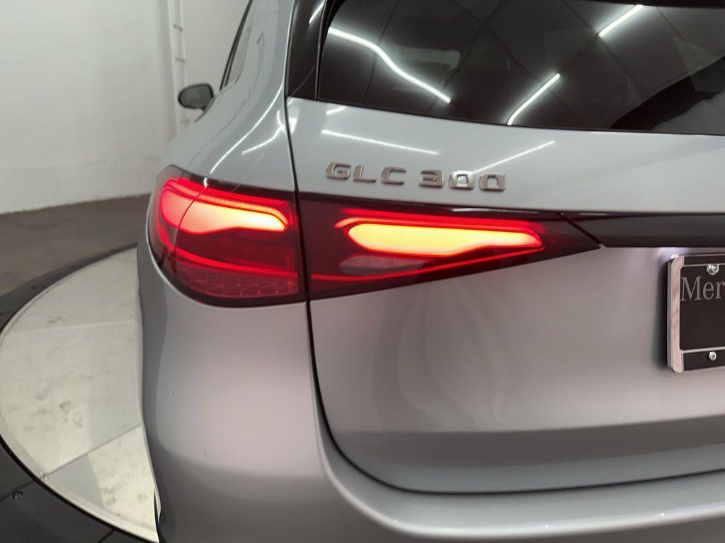 2026 Mercedes-BENZ GLC 缩略图 28