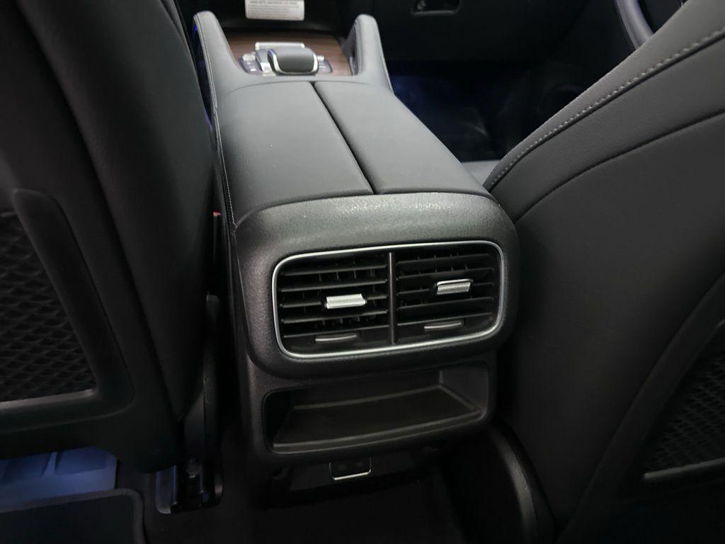 2026 Mercedes-BENZ GLE 缩略图 24