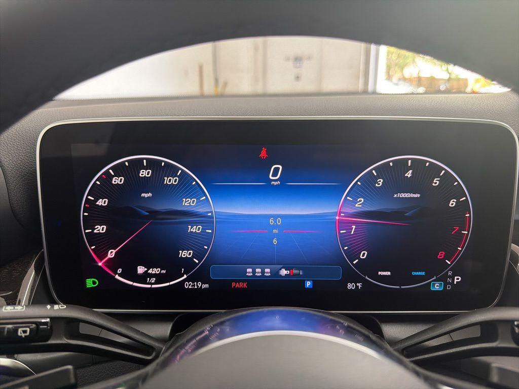 2026 Mercedes-BENZ GLC — миниатюра 32